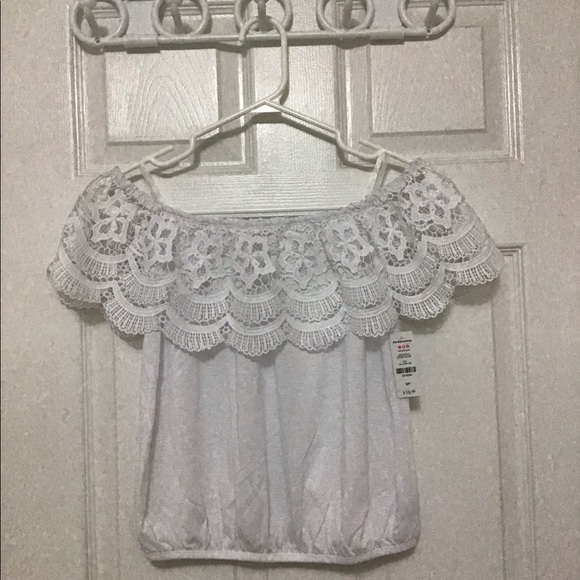 Off the shoulder top - Picture 3 of 4